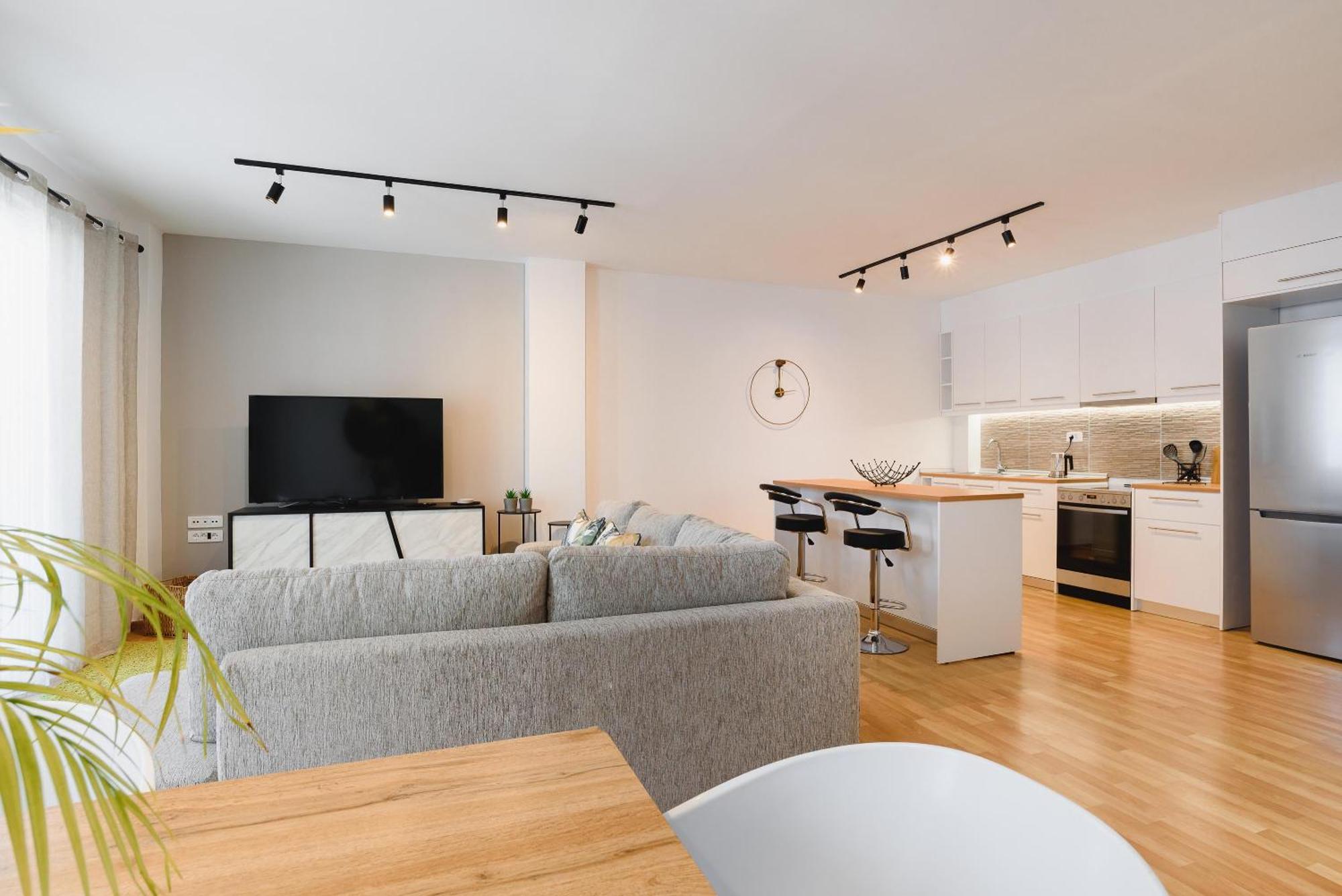 Mandraki City Center Apartments Rhodes City Bagian luar foto