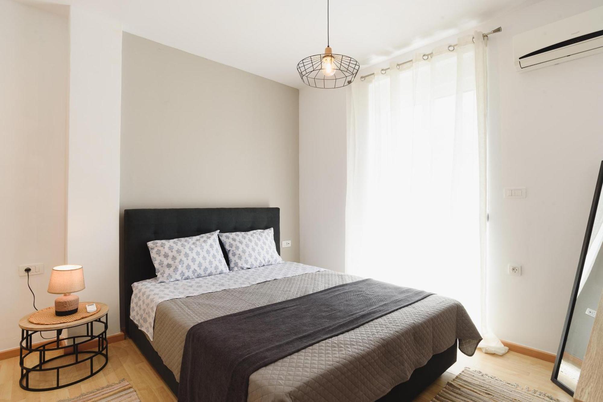 Mandraki City Center Apartments Rhodes City Bagian luar foto